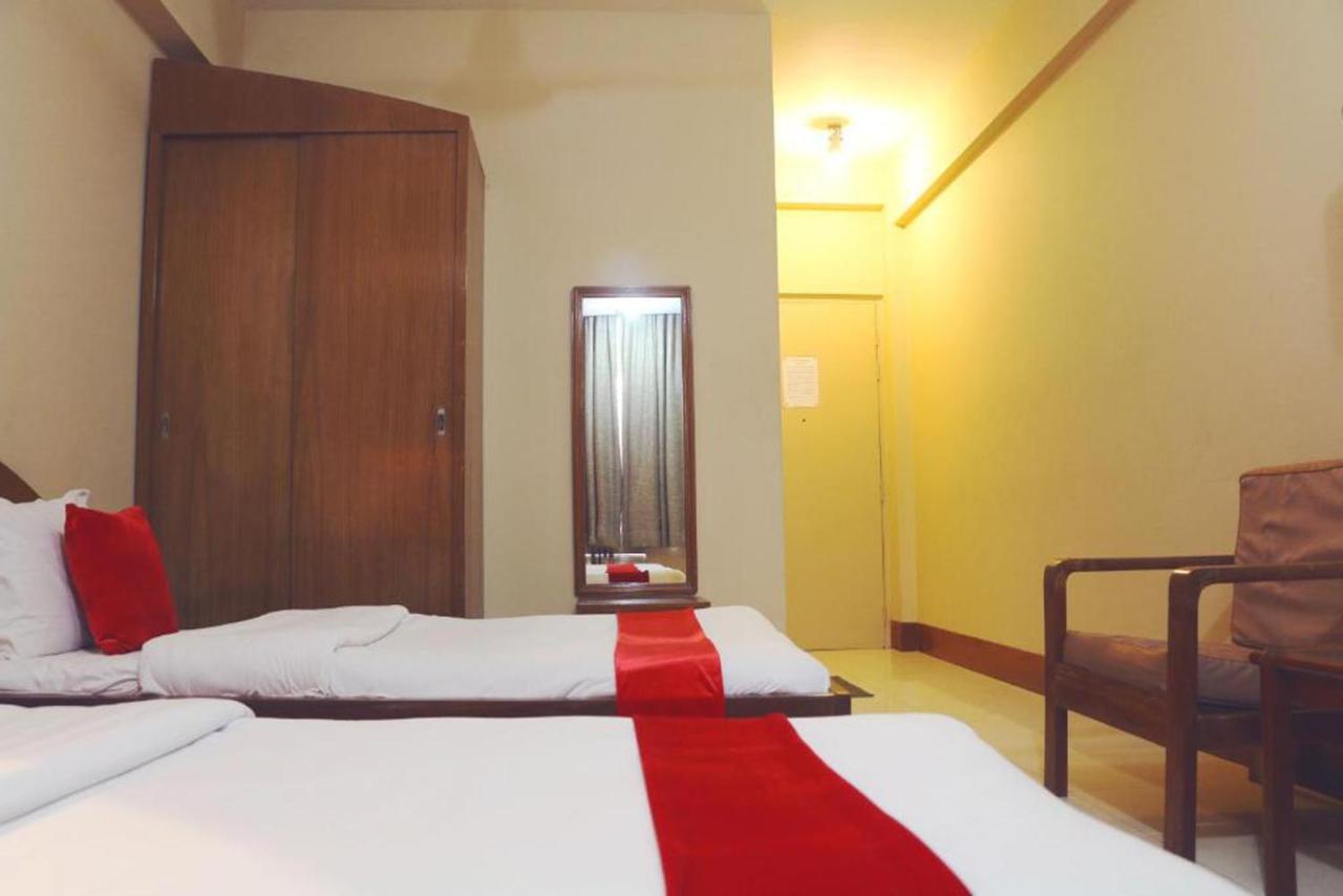Hotel Ashrafee Dhaka Zewnętrze zdjęcie