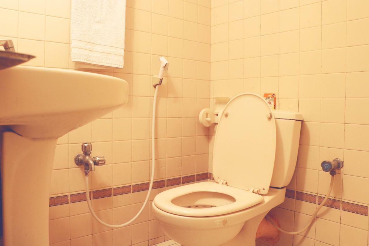 Hotel Ashrafee Dhaka Zewnętrze zdjęcie